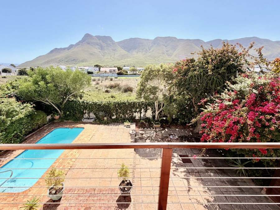 4 Bedroom Property for Sale in Vermont Western Cape